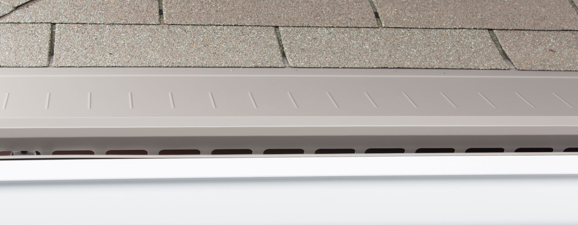 Gutter screen vs gutter guards